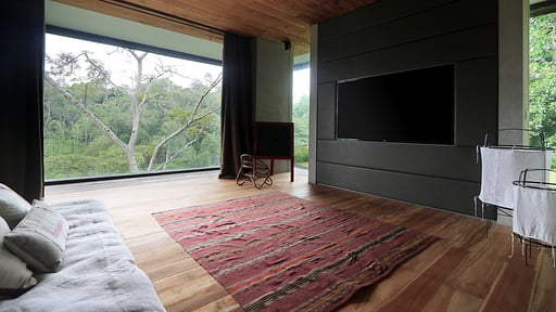 Villa Chameleon Media room