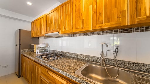 V223 Chamnan Villa Cucina