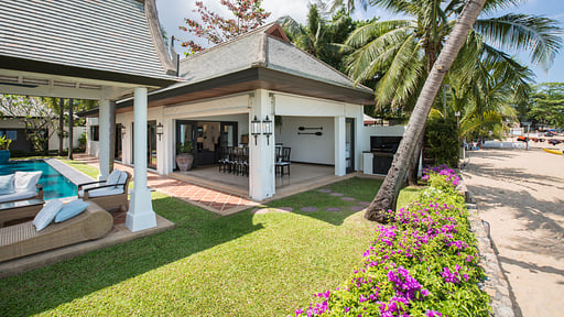 Villa Champak Jardín