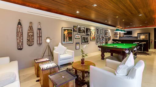 Villa Chan Grajang Billiard