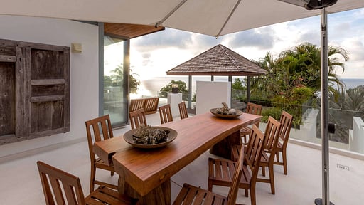 Villa Chan Grajang Zona pranzo