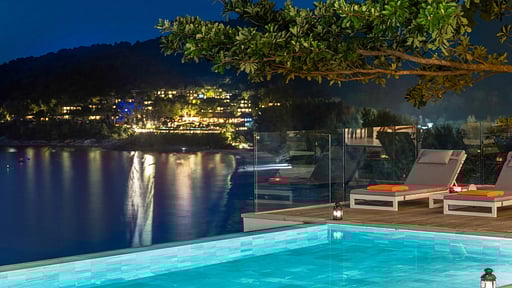 Villa Chan Paa Swimming pool