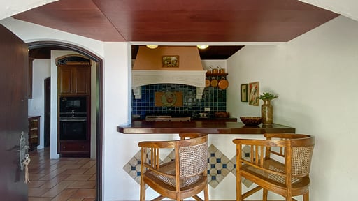Villa Chanticleer Kitchen