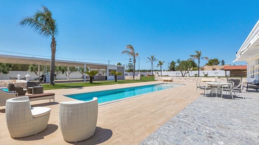 Villa Chez Papà Schwimmbad