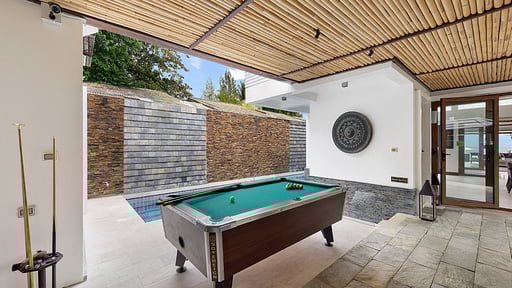 Villa Chi Samui Billiard