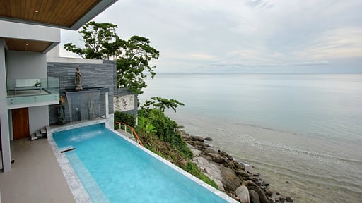 Villa Chi Swimming pool 1