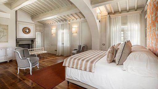 Villa Chianti Fornace Bedroom 1