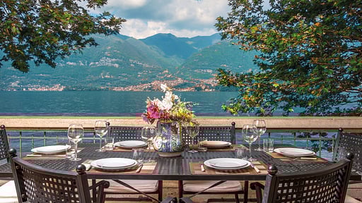 Villa Chicca Dining area