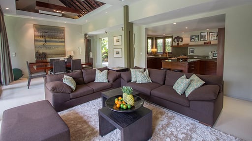 Villa Chimera Green Living room