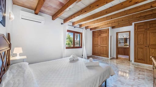 Villa Chincera Bedroom 1