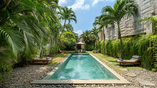 Villa Chocolat 5 Swimming pool 1