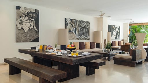 Villa Chocolat 5 Dining area