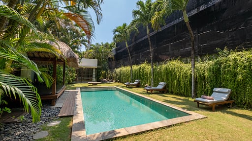 Villa Chocolat 5 Swimming pool 1