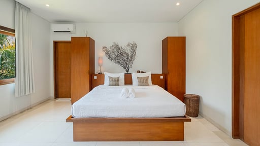 Villa Chocolat 5 Bedroom 2