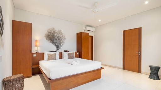 Villa Chocolat 5 Bedroom 4
