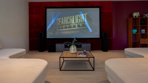 Villa Cicada Sunset Estates Media room