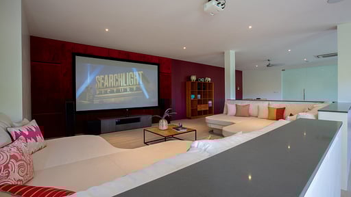 Villa Cicada Sunset Estates Media room