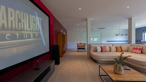 Villa Cicada Sunset Estates Media room