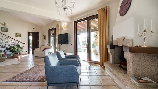 Villa Cielo Dining area