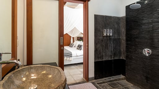 Villa Cinta Bedroom 1