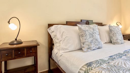 Villa Claire de Lune Bedroom 4