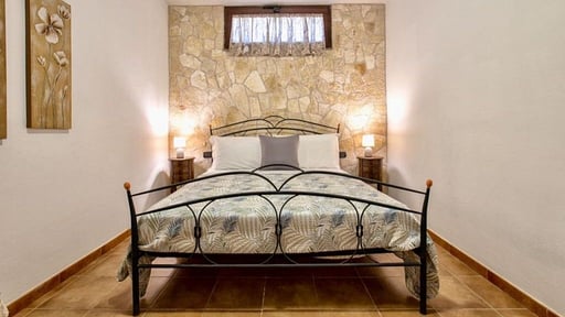 Villa Claire de Lune Bedroom 1