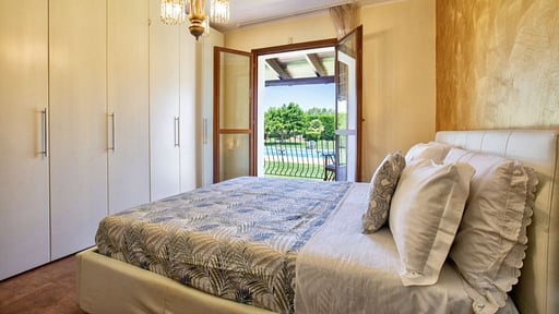 Villa Claire de Lune Bedroom 2