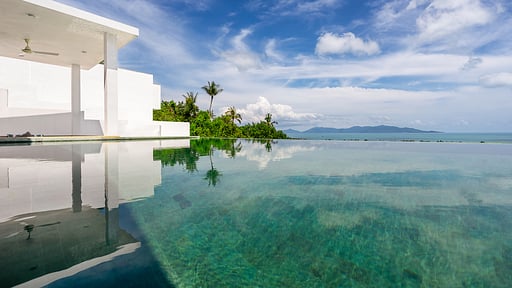 Villa Claire Бассейн