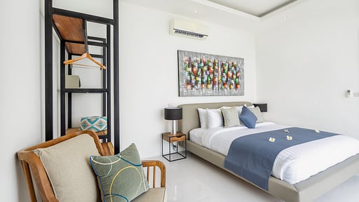 Villa Claire Спальня 1