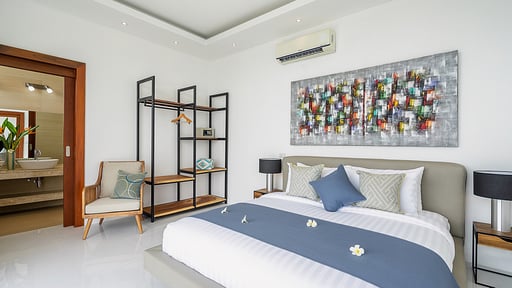 Villa Claire Спальня 1