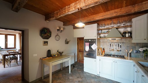 Villa Claudia Tuscany Kitchen 1
