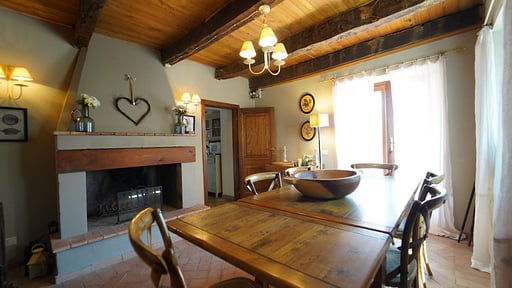 Villa Claudia Tuscany Dining area