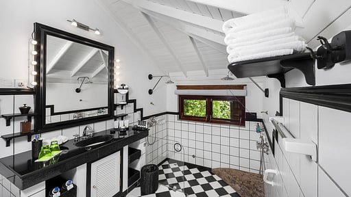 Villa Clingendael Bedroom 1