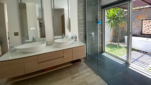 Villa Clos du Littoral Five Bedroom 1