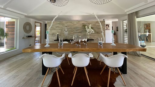 Villa Clos du Littoral Five Dining area