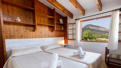 Villa Clos Bedroom 2