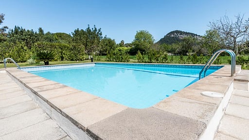 Villa Clos Swimming pool