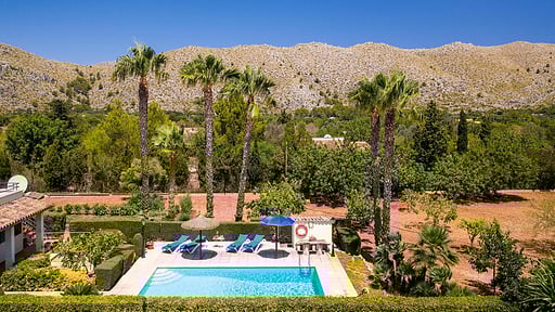 Villa Cloud Drone pictures