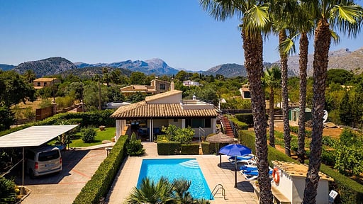 Villa Cloud Drone pictures