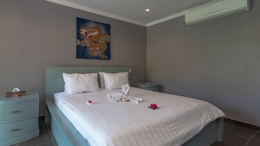 Villa Coco Bedroom 1