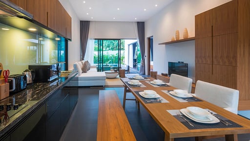 Villa CoCo Dining area