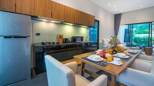 Villa CoCo Dining area