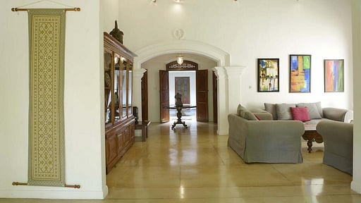 Villa Coconut Grove Salon