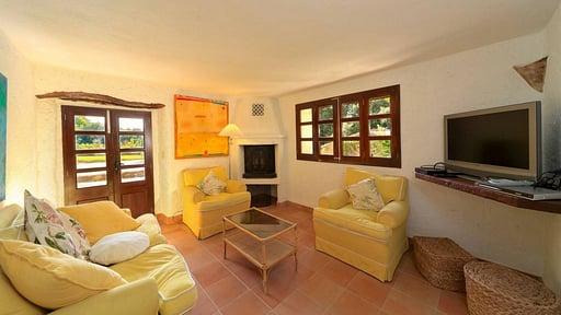 Villa Coll den Xenet Living room