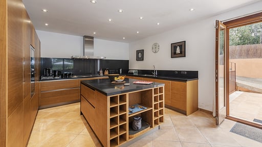 Villa Coloma Kitchen