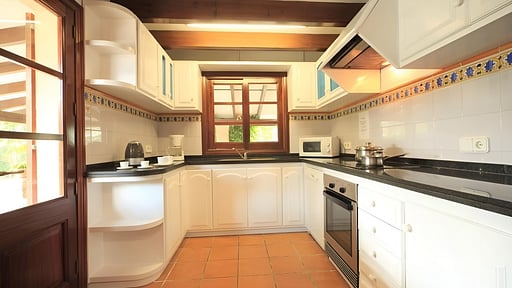 Villa Colonya Cuisine