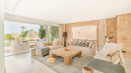 Villa Comte Living room