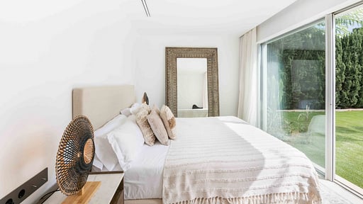 Villa Comte Bedroom 3