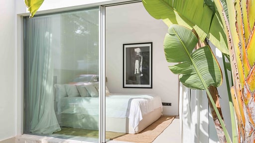 Villa Comte Bedroom 4