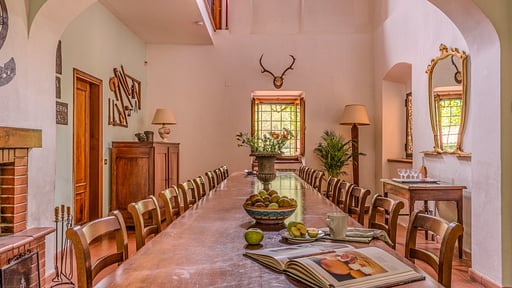 Villa Contado Dining area